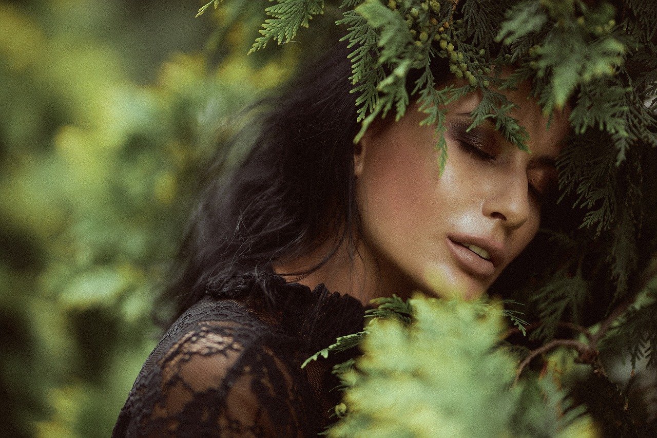 Does Beauty Define Success in Today’s Society?