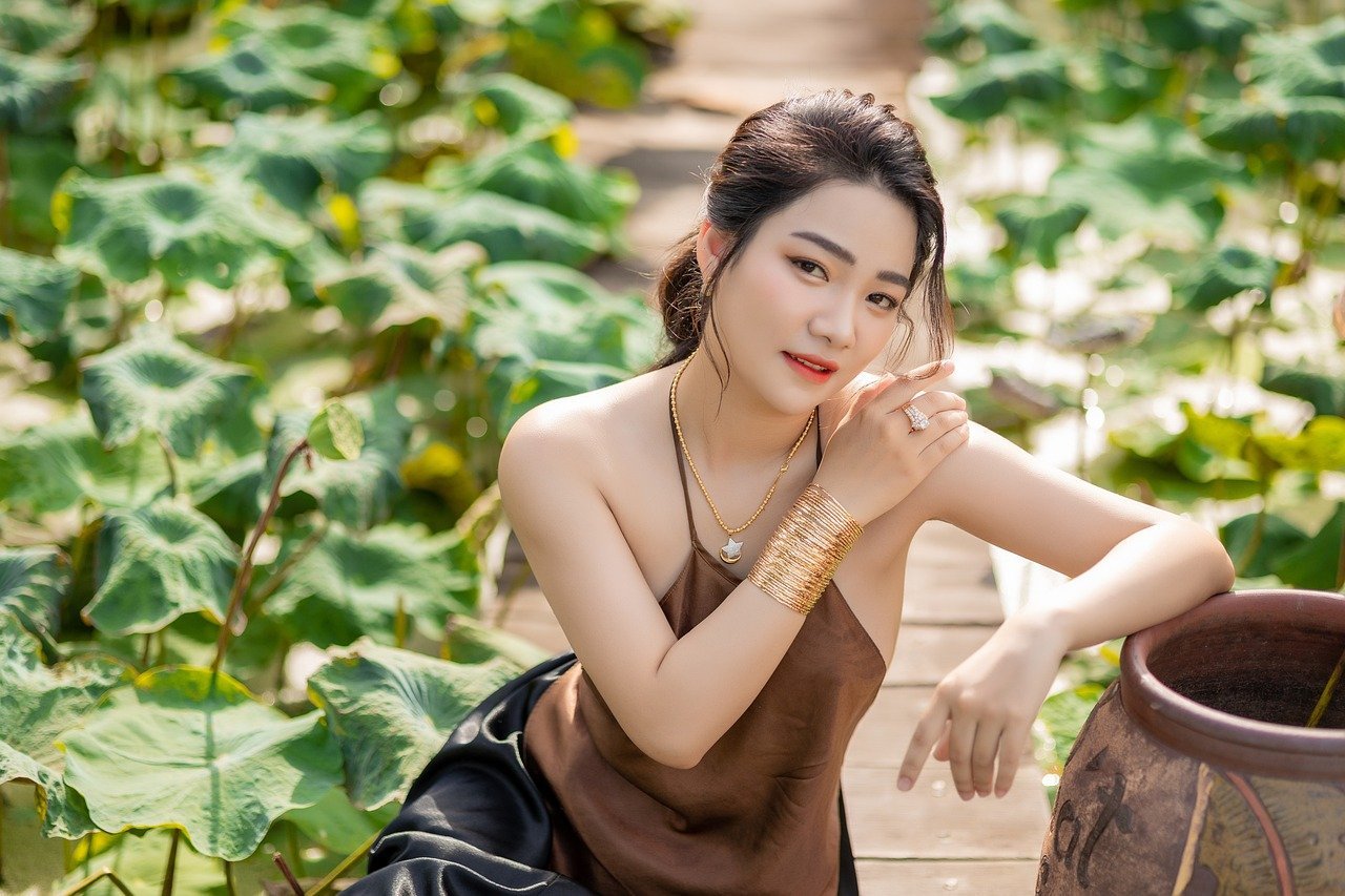 Most Popular Beauty Trends To Try This Season